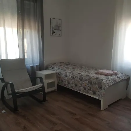 Gaestewohnung Mit Kueche An Der Elbe Appartement *